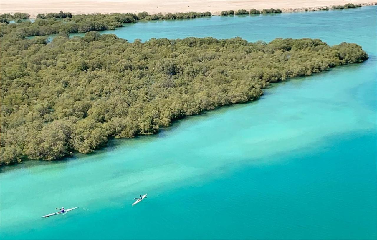 Abu Dhabi Cozy Mangrove View, Seaview 1 Bedroom 1 Partition Apartment Not Hotel Exterior photo